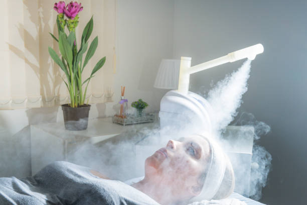 Bật Mí Cách Xông Mặt Đúng Cách Cho Da Mụn