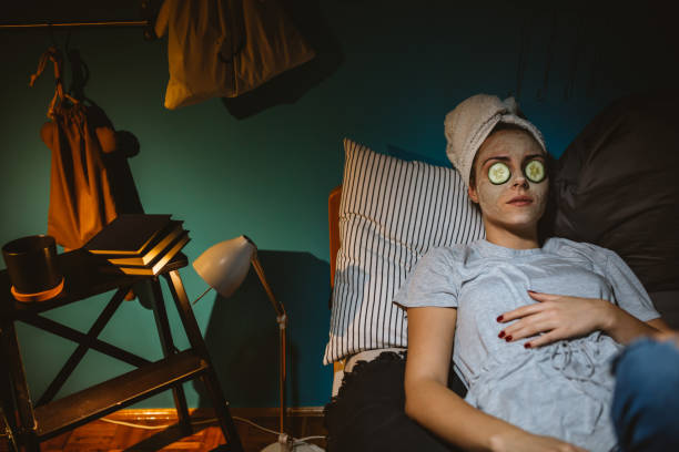 Da sạm, thâm mụn không dứt? Đây là quy trình chăm da ban đêm bạn cần áp dụng ngay