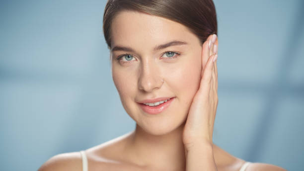 Bí Quyết Chọn Sản Phẩm Skincare Không Gây Kích Ứng Cho Da Nhạy Cảm