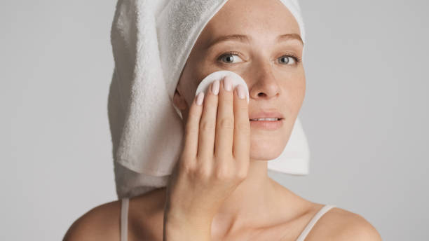 Bí Quyết Chọn Sản Phẩm Skincare Không Gây Kích Ứng Cho Da Nhạy Cảm