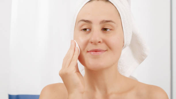 Bí Quyết Chọn Sản Phẩm Skincare Không Gây Kích Ứng Cho Da Nhạy Cảm