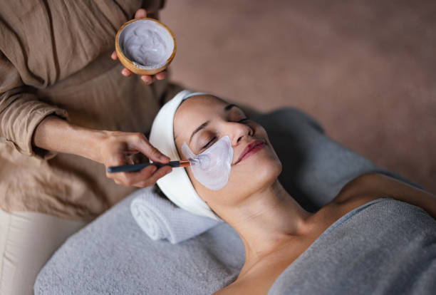 Clay Mask : Có thực sự hút được mụn ẩn như lời đồn ?