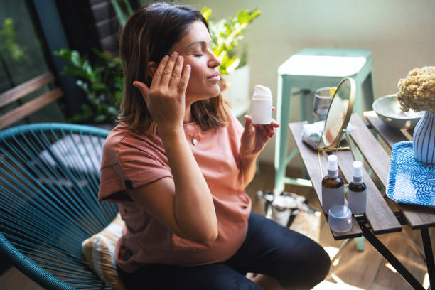 Làm sao để chọn skincare an toàn và hiệu quả trong thời kỳ mang thai ?